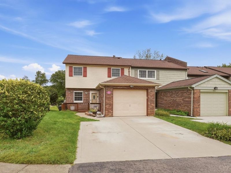 301 Heather View, Batavia Township, OH 45103 Photo 2