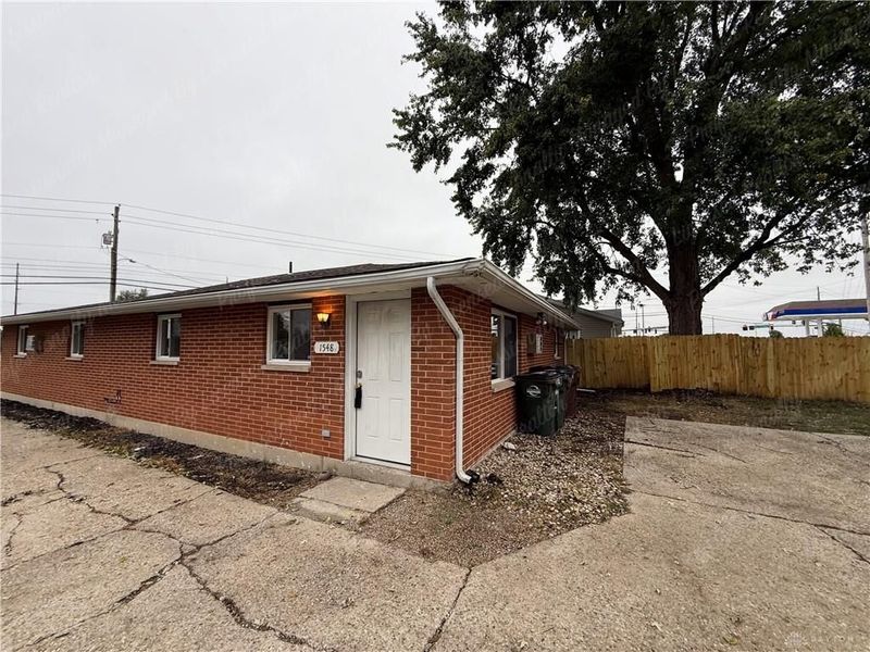 1548 Montgomery Avenue, Fairborn, OH 45324 Photo 2