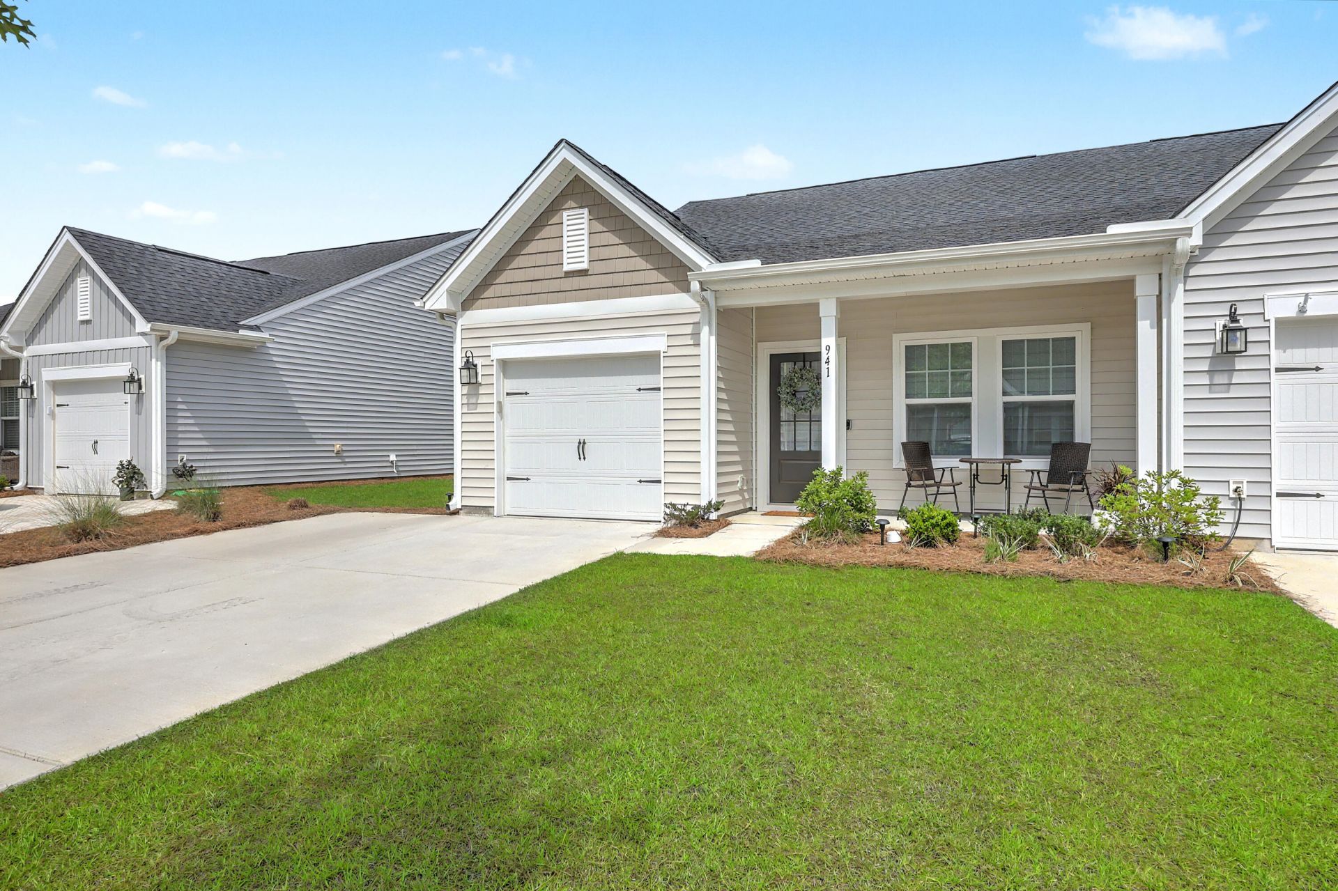 941 Dusk Drive Photo 6