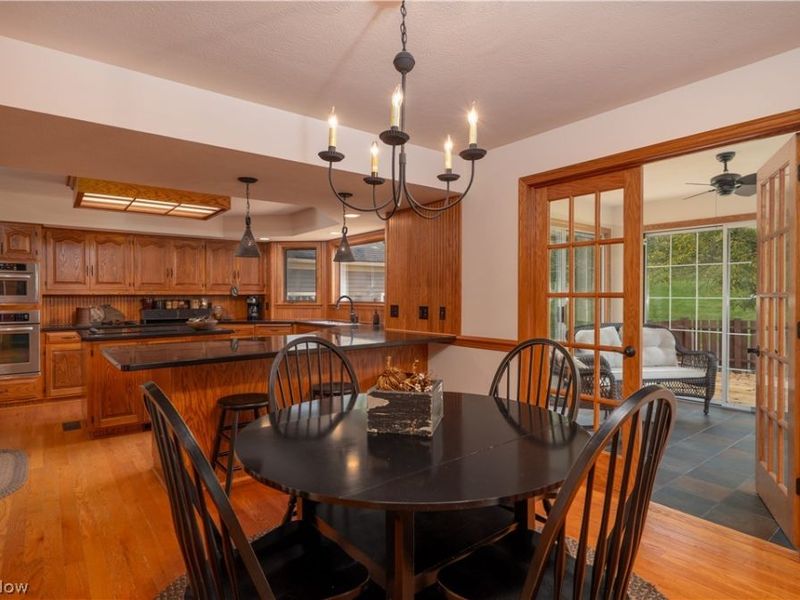 552 Springwood Circle SW, New Philadelphia, OH 44663 Photo 10