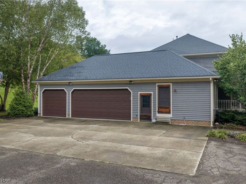 552 Springwood Circle SW, New Philadelphia, OH 44663 Photo 31
