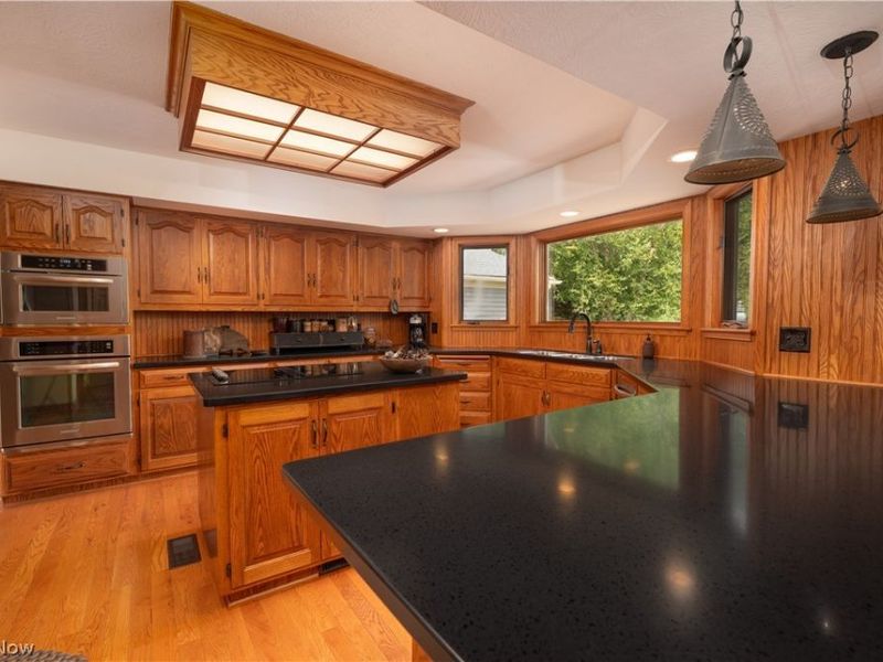 552 Springwood Circle SW, New Philadelphia, OH 44663 Photo 7