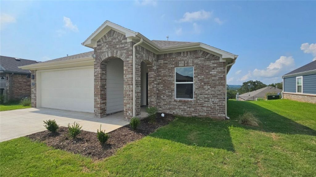 4202 Tulip Avenue , Springdale, AR 72764 Main Photo