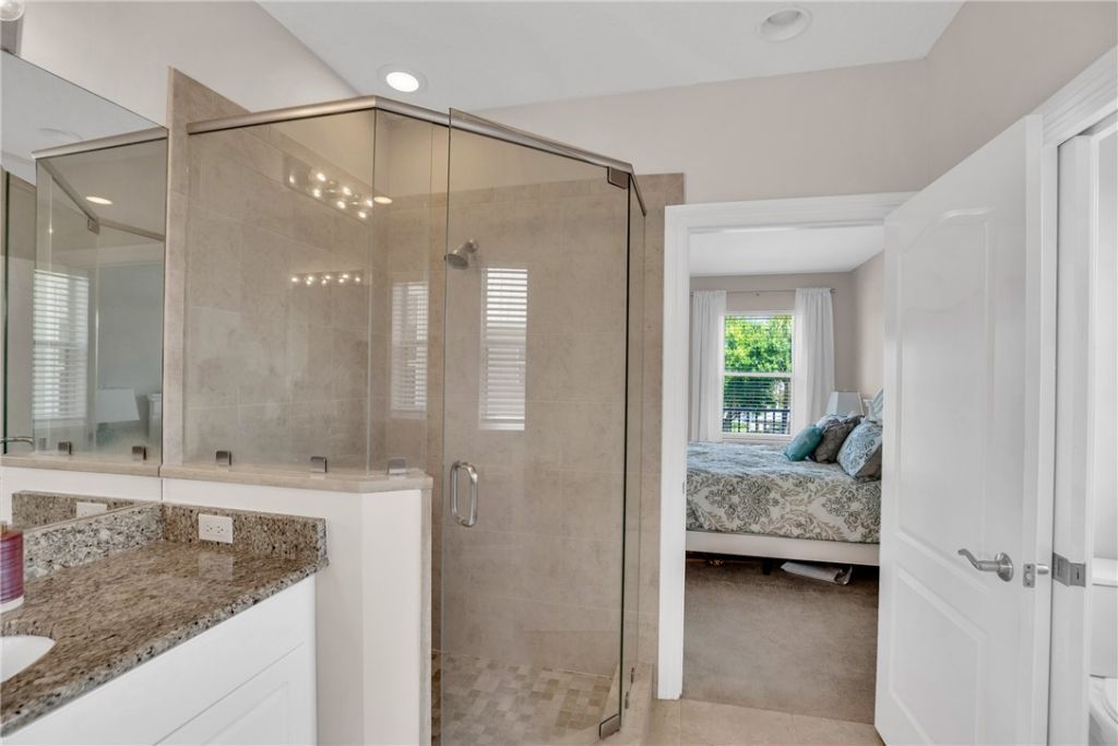 1835 Bridgepointe Circle, Unit 17, Vero Beach, FL 32967 Photo