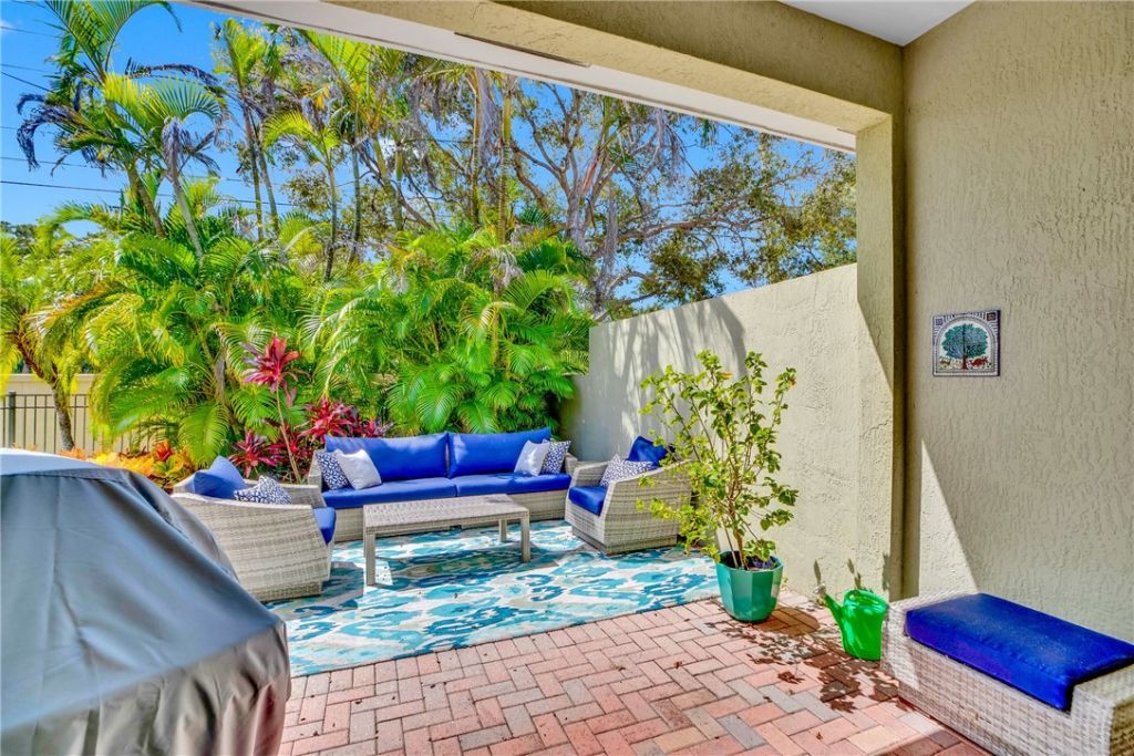 1835 Bridgepointe Circle, Unit 17, Vero Beach, FL 32967 Photo