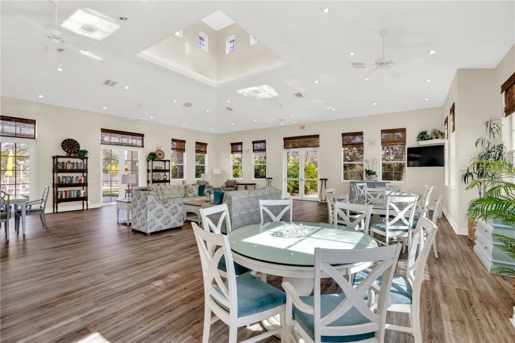 1835 Bridgepointe Circle, Unit 17, Vero Beach, FL 32967 Photo