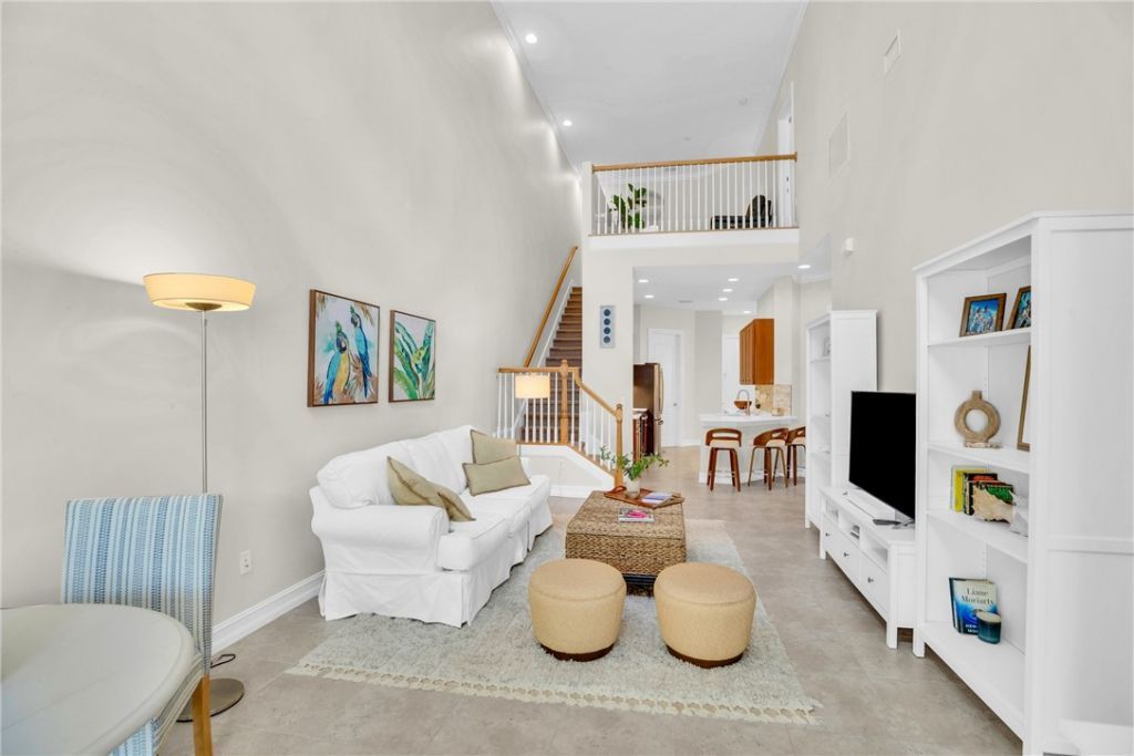 1835 Bridgepointe Circle, Unit 17, Vero Beach, FL 32967 Photo