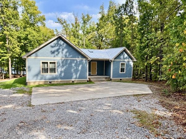 30 MacKay Rd, Russellville, AL 35653