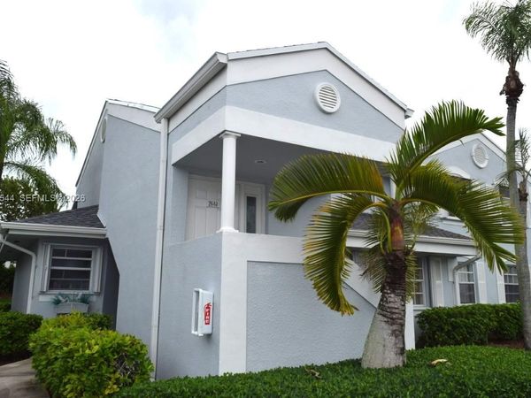 2640 SE 19th Ct , Unit 201-D, Homestead, FL 33035