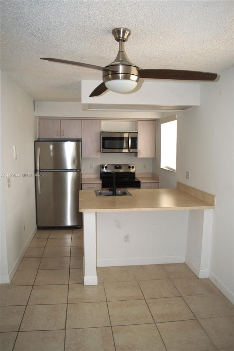 2640 SE 19th Ct, Unit 201-D, Homestead, FL 33035 Photo