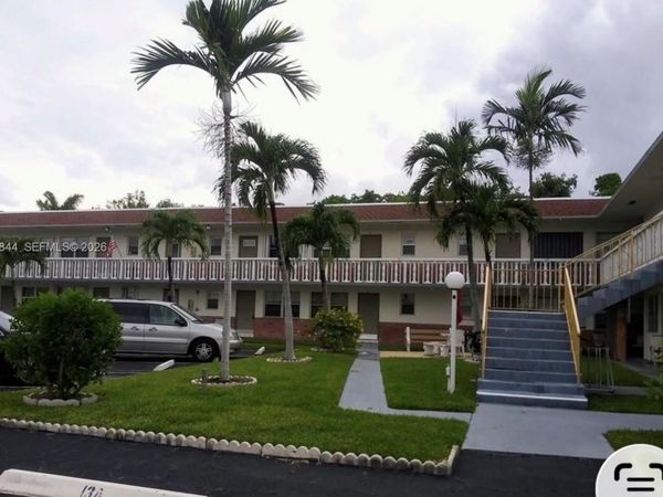 1554 N12 ct, Unit 15B, Hollywood, FL 33019