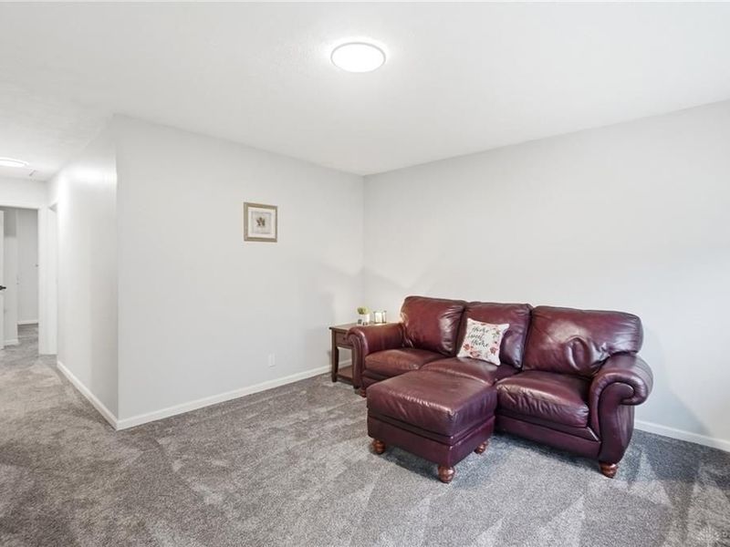 2204 Gipsy Drive, Dayton, OH 45414 Photo 6