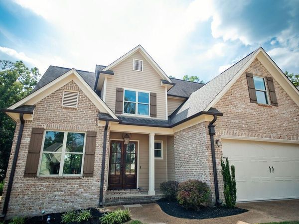 9004 Bristol Cv, Oxford, MS 38655