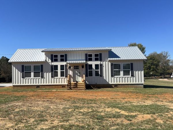 725 Rocky Ford Road, Pontotoc, MS 38863