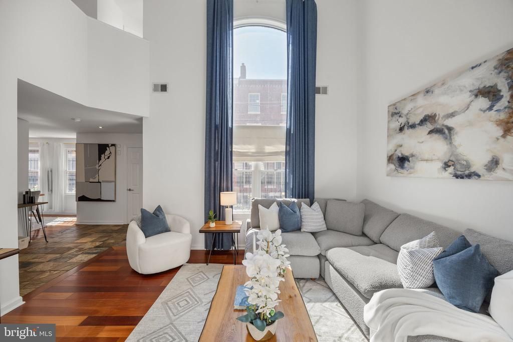 517 Kauffman Street, Philadelphia, PA 19147 Main Photo