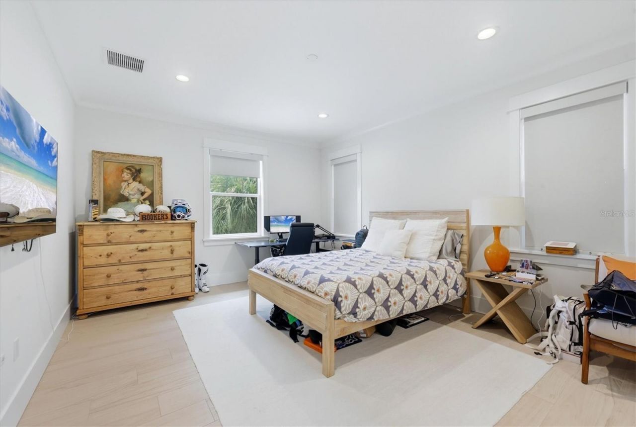 3913 Roberts Point Road, Sarasota, FL 34242 Photo
