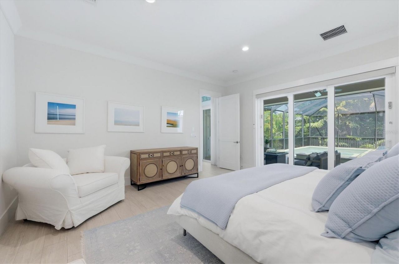 3913 Roberts Point Road, Sarasota, FL 34242 Photo