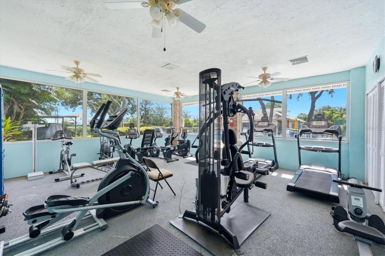 5604 37th Street E, Bradenton, FL 34203 Photo