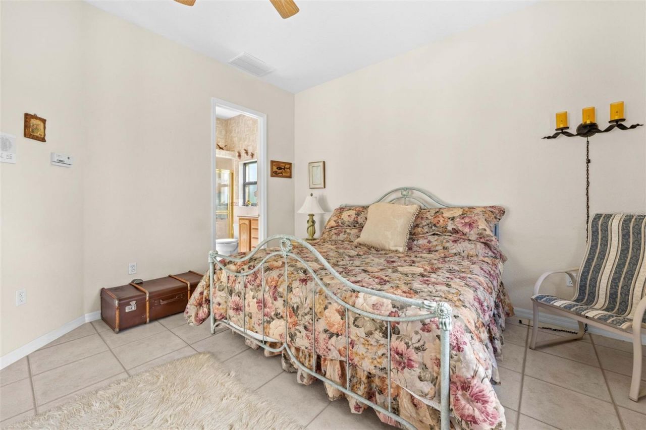 10430 Ramble Ridge Court, Weeki Wachee, FL 34613 Photo