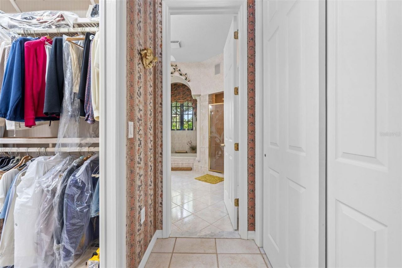 10430 Ramble Ridge Court, Weeki Wachee, FL 34613 Photo