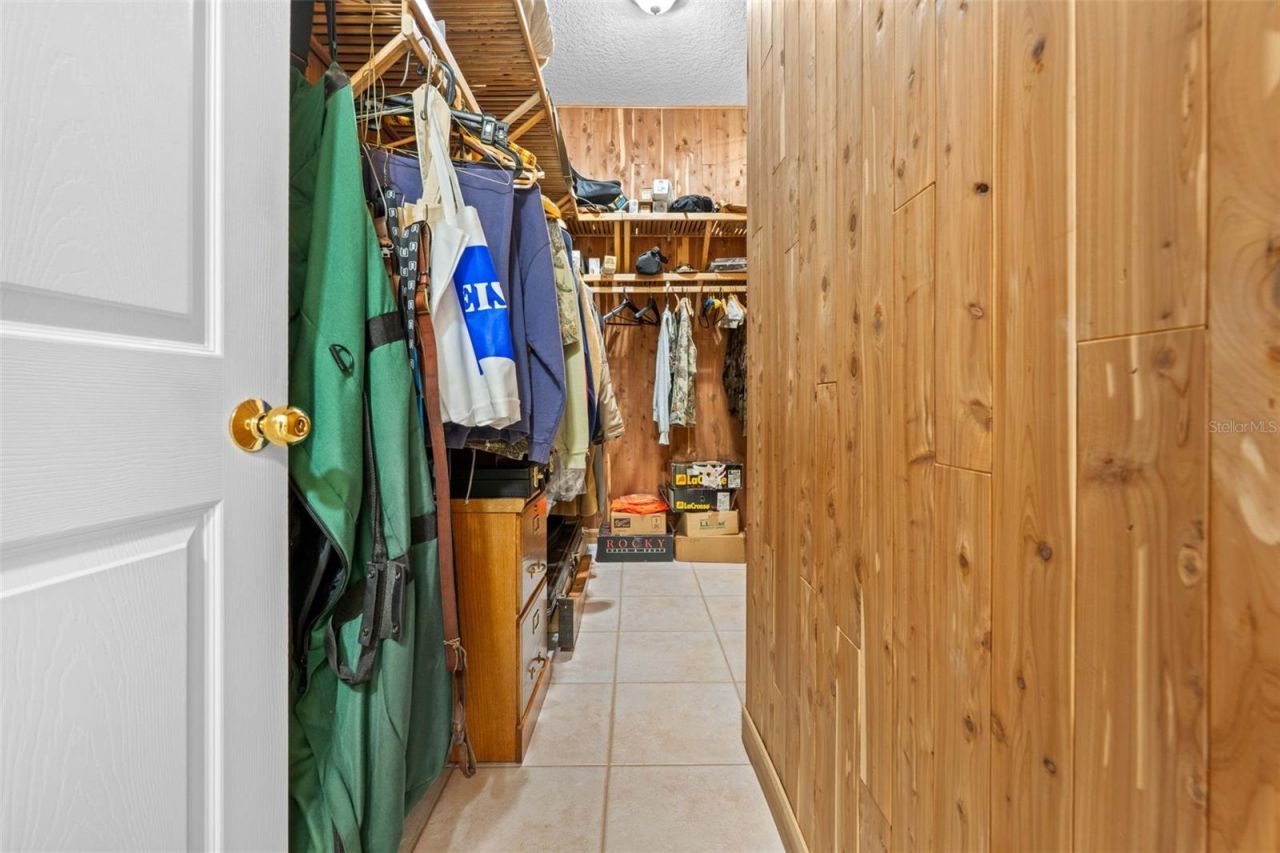 10430 Ramble Ridge Court, Weeki Wachee, FL 34613 Photo