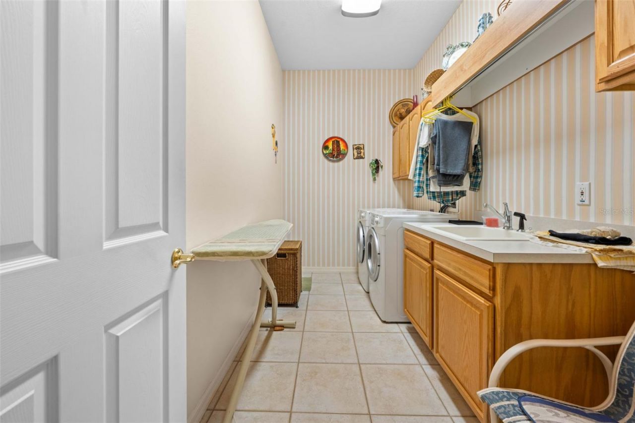 10430 Ramble Ridge Court, Weeki Wachee, FL 34613 Photo