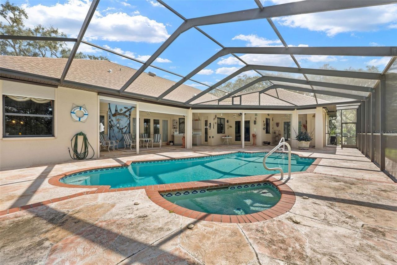 10430 Ramble Ridge Court, Weeki Wachee, FL 34613 Photo