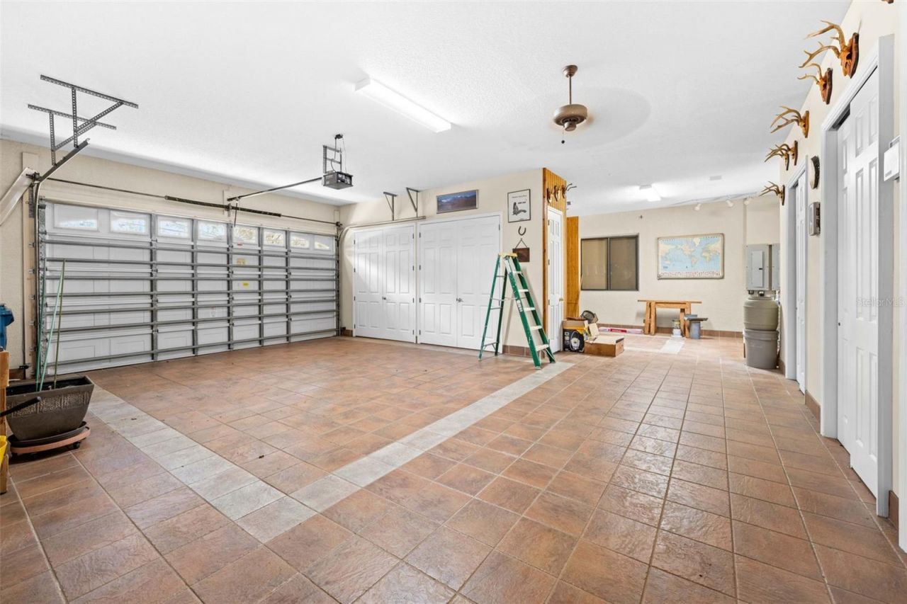 10430 Ramble Ridge Court, Weeki Wachee, FL 34613 Photo