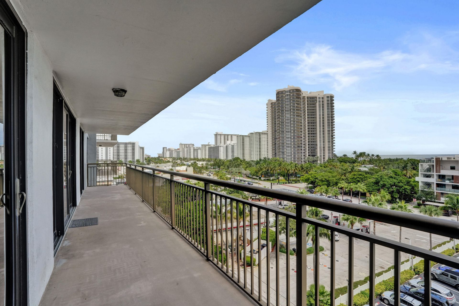 3031 N Ocean Boulevard, Unit 805, Fort Lauderdale, FL 33308 Photo
