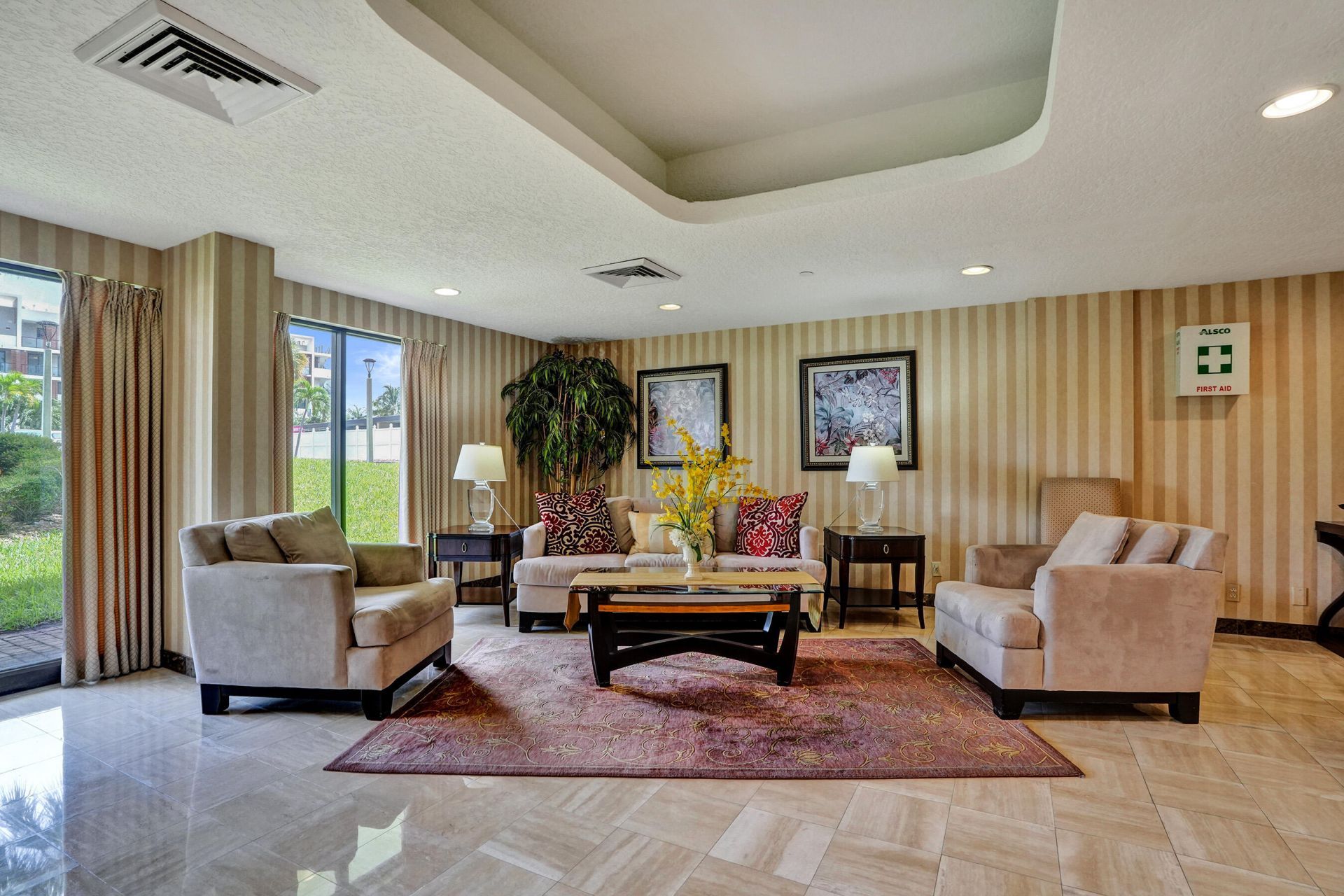 3031 N Ocean Boulevard, Unit 805, Fort Lauderdale, FL 33308 Photo