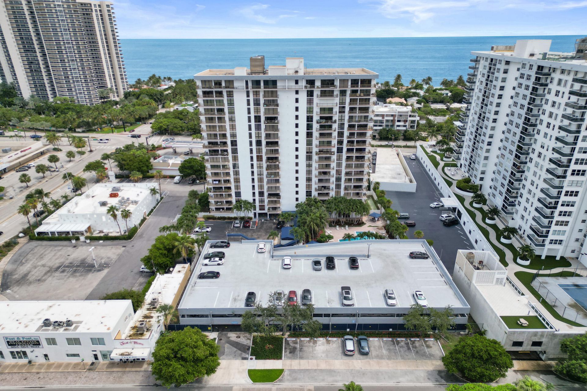 3031 N Ocean Boulevard, Unit 805, Fort Lauderdale, FL 33308 Photo