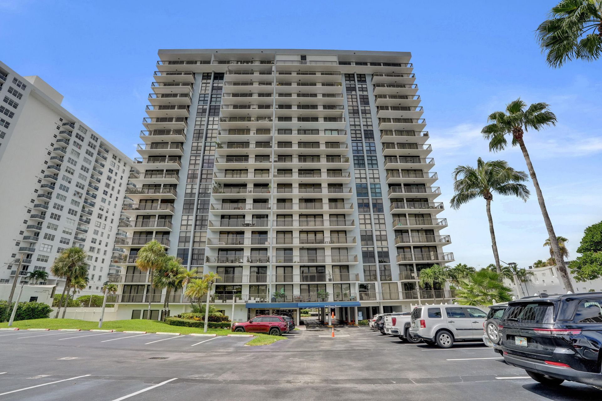 3031 N Ocean Boulevard, Unit 805, Fort Lauderdale, FL 33308 Photo
