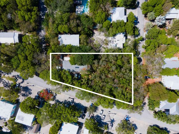 156 Monroe Drive, Tavernier, FL 33070
