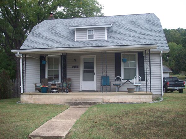 242 Culpepper AVE , Buchanan, VA 24066