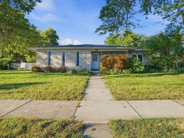 3007 Warrington Drive, Sterling Heights, Mi 48310