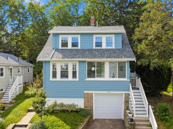10 Governor Road, Arlington, MA 02474