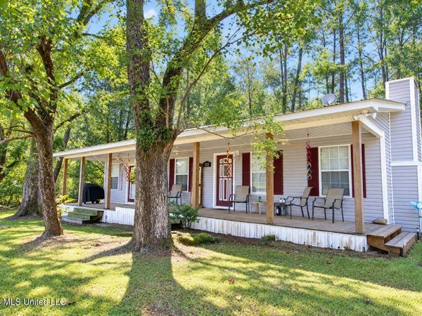 1323 Jonathan Road, Leakesville, MS 39451