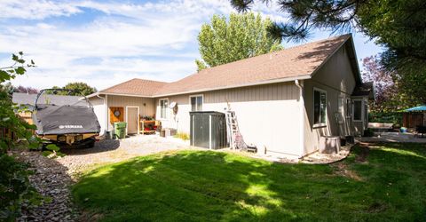 1443 Cardiff Drive, Gardnerville, NV 89410 Photo