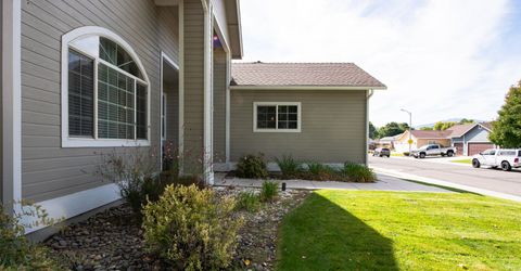 1443 Cardiff Drive, Gardnerville, NV 89410 Photo