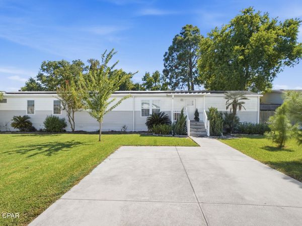 6425 Summer Oak Drive, Panama City, FL 32408