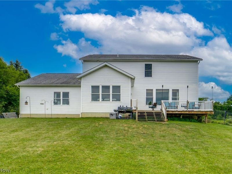 7253 Edison Street NE, Hartville, OH 44632 Photo 33