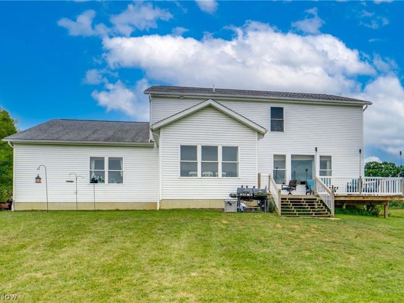 7253 Edison Street NE, Hartville, OH 44632 Photo 34