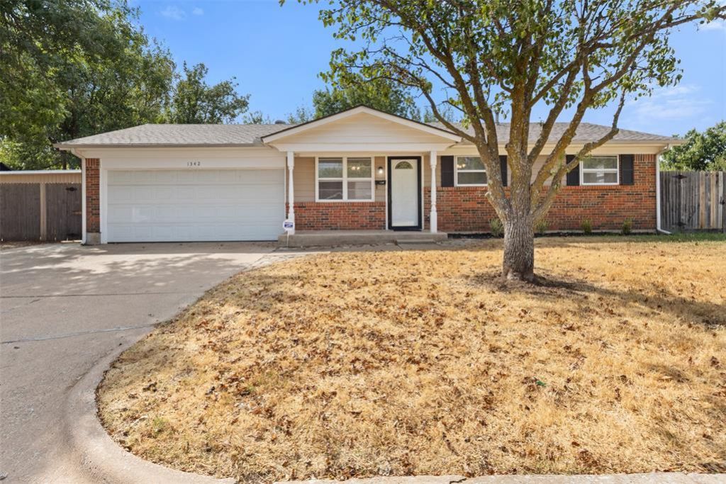 1342 Erie Avenue, Norman, OK 73071 Main Photo