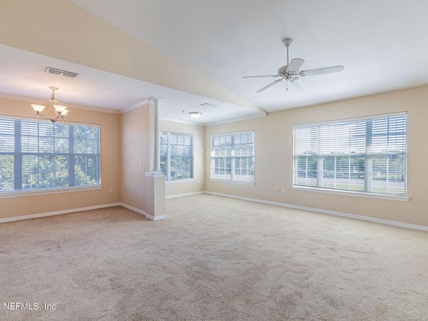 7800 POINT MEADOWS Drive, UNIT # 123, Jacksonville, FL 32256