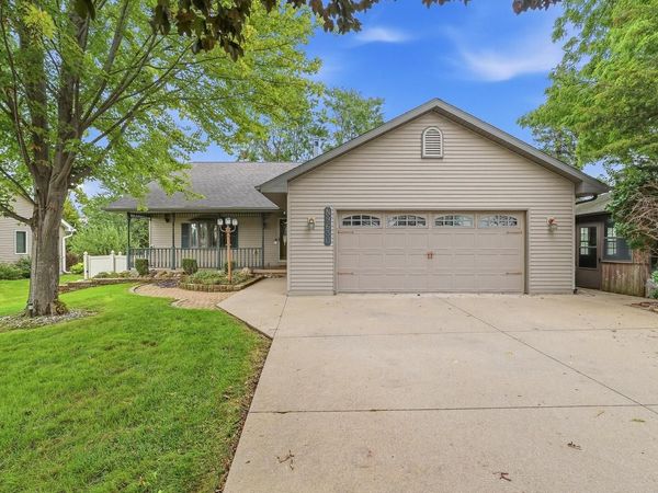 N9630 N Coop ROAD, Appleton, WI 54915