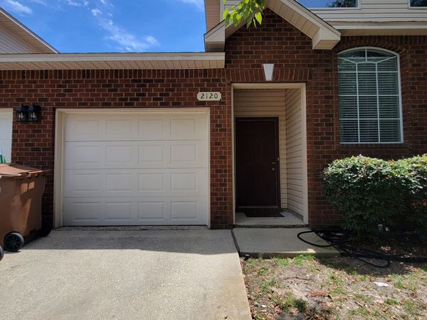 2120 Hadleigh Hills Court, Navarre, FL 32566