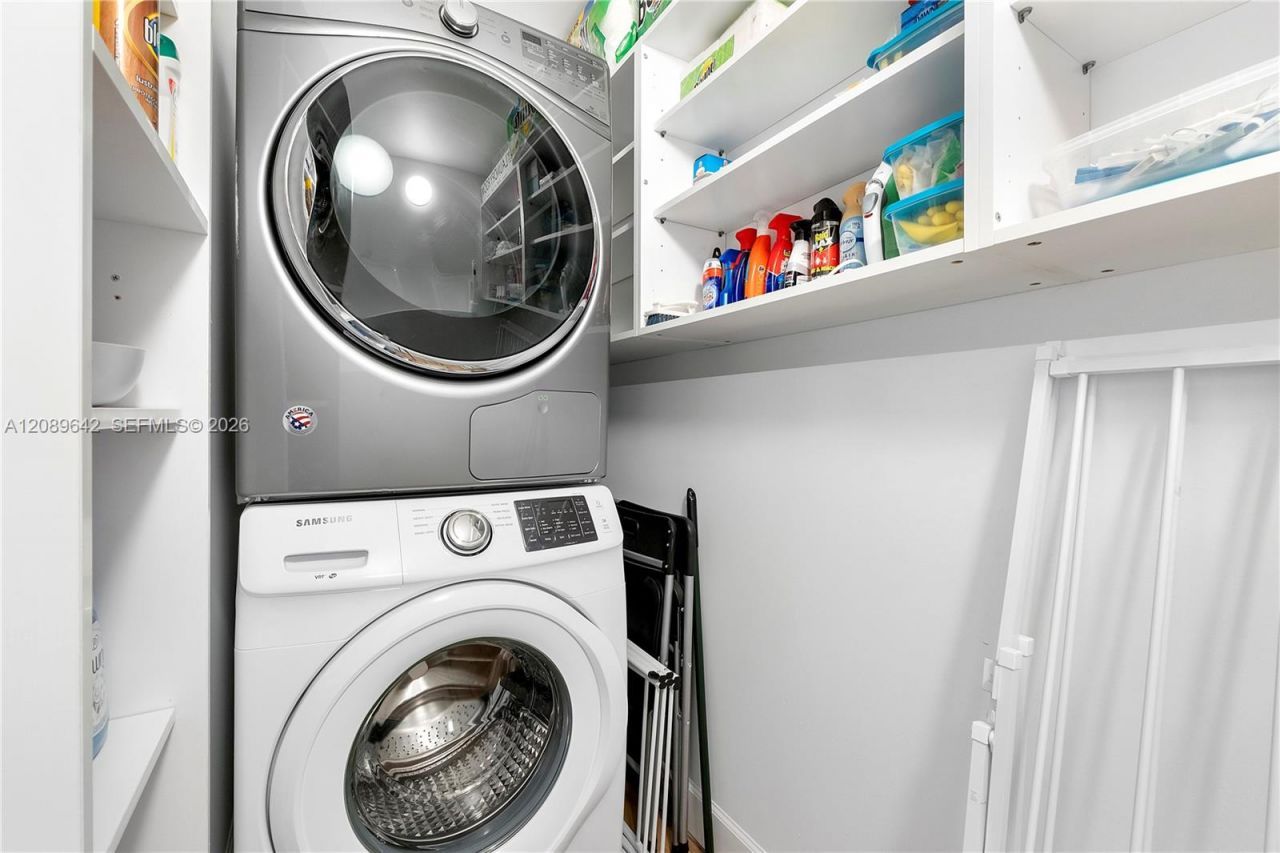 1800 Collins Ave , Unit 11B, Miami Beach, FL 33139 Photo