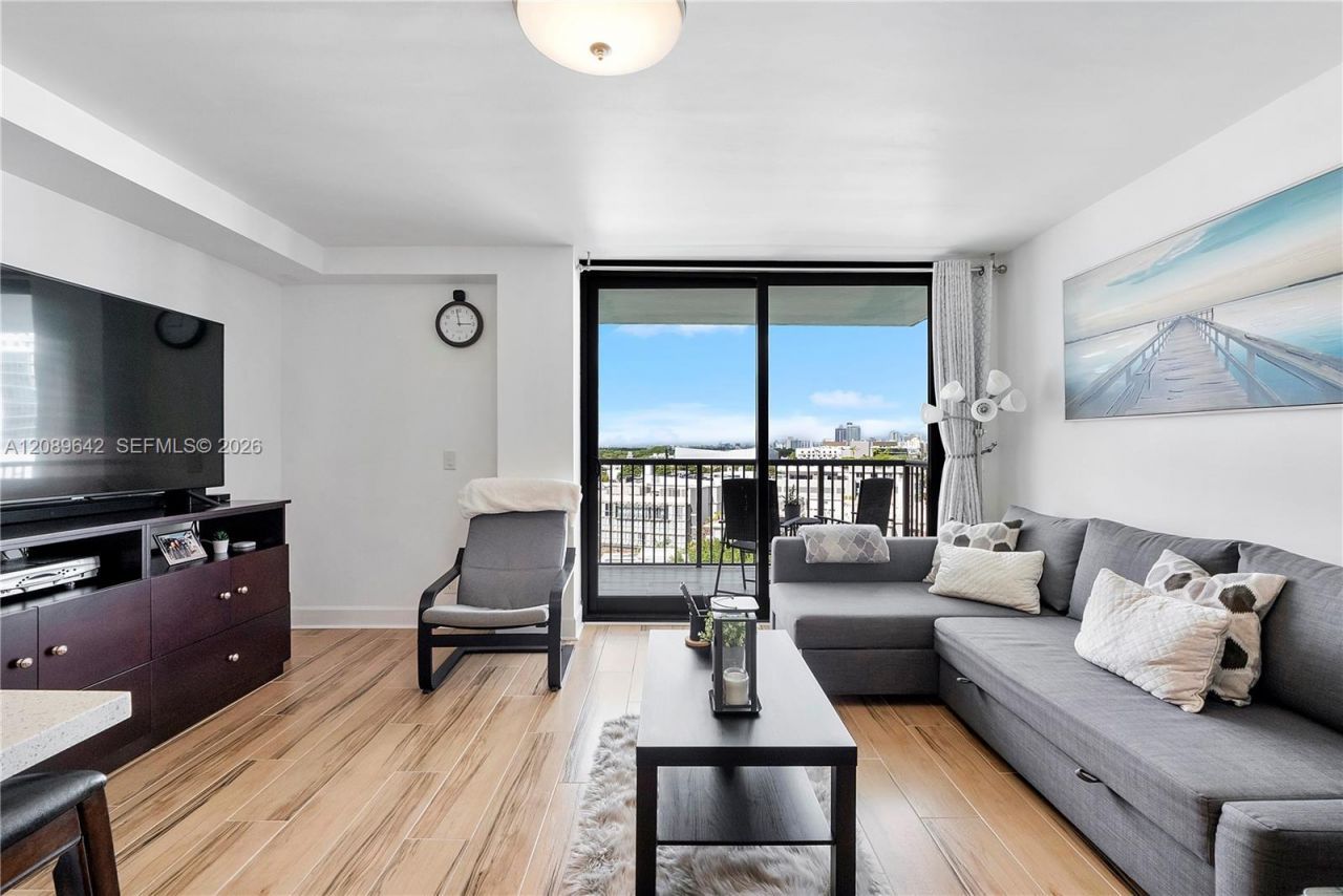 1800 Collins Ave , Unit 11B, Miami Beach, FL 33139 Photo