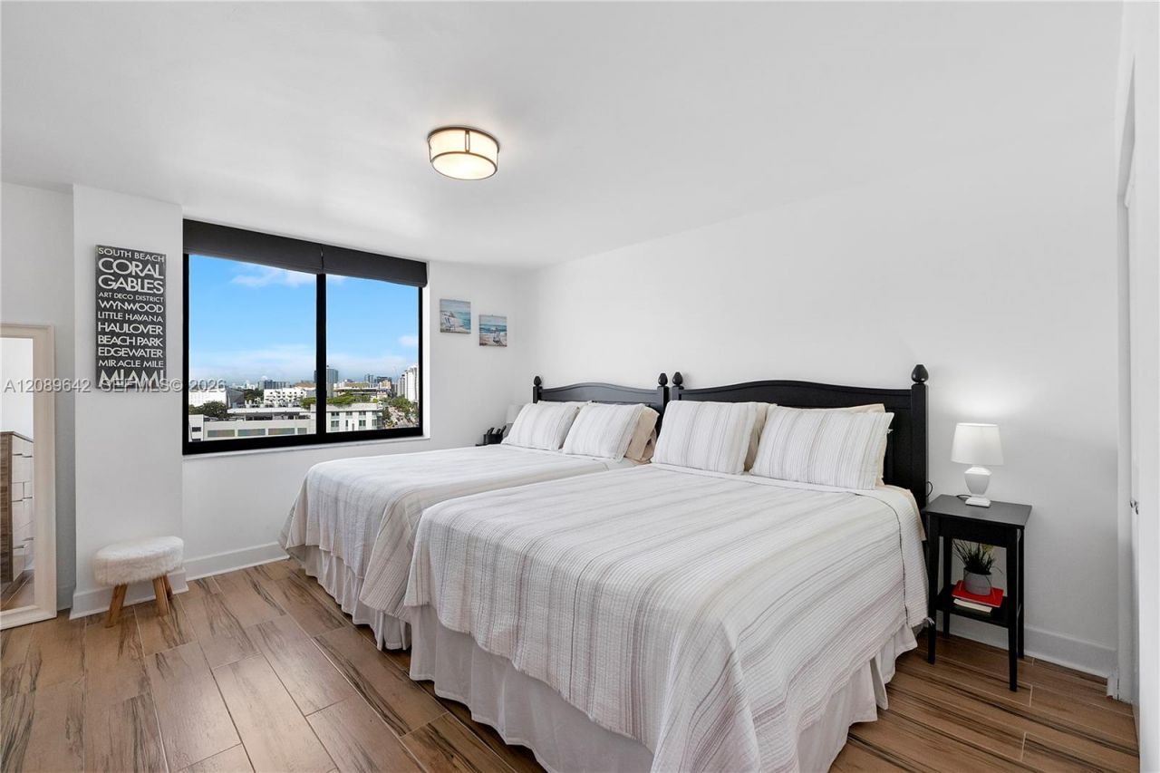 1800 Collins Ave , Unit 11B, Miami Beach, FL 33139 Photo