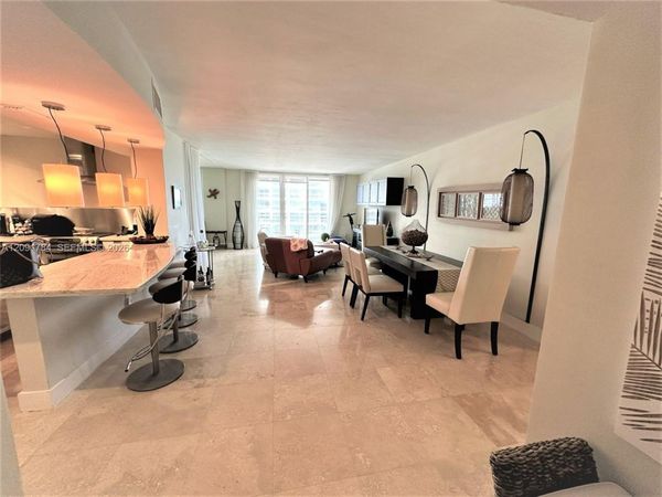 5825 Collins Ave , Unit 14E, Miami Beach, FL 33140